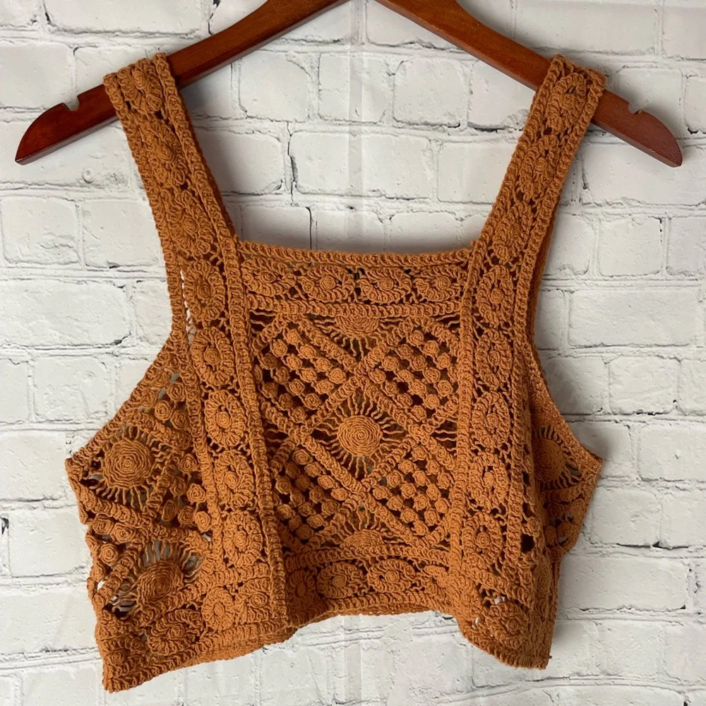 Julia by Love J Crochet Sleeveless Crop Tank Top Knit Plaid Square Neck Sweater - Picture 1 of 8